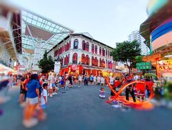 Royal At Chinatown (D1), Retail #608352841